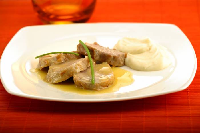 Solomillo con salsa de naranja y mostaza