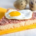 Montadito con huevo frito de codorniz