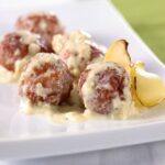 Albóndigas de pollo con salsa de manzana