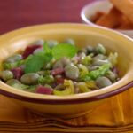 Cazuela de habas con jamón