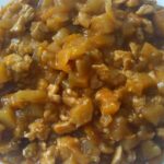 Salteado de berenjena con carne picada