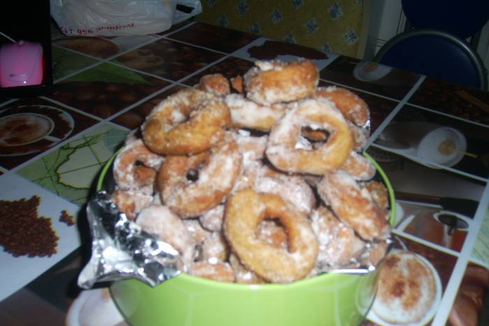 Rosquillas de almendra y nuez