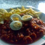 Carrillada con tomate y patatas fritas para riberaalbuera