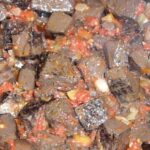 Sangre de pollo con tomate