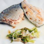Dorada al horno con tomate