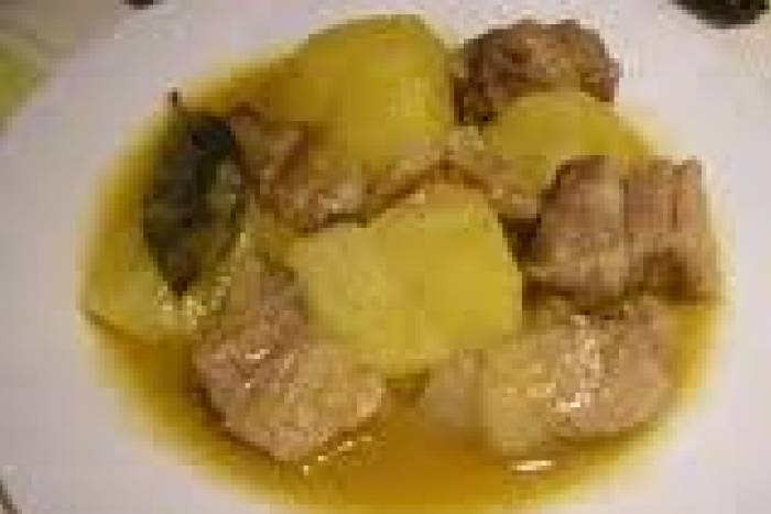 Costillas de ternera estofadas