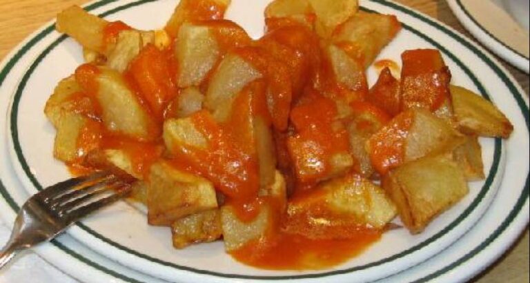 Otras recetas o variantes de patatas bravas