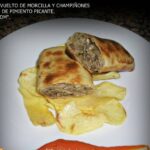 Rollito de revuelto de morcilla y champiñones