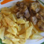 Falda de ternera en salsa