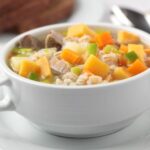 Sopa de carne y verduras