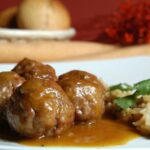 Albóndigas con arroz basmati