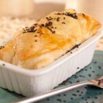 Pastel de col con salsa boloñesa