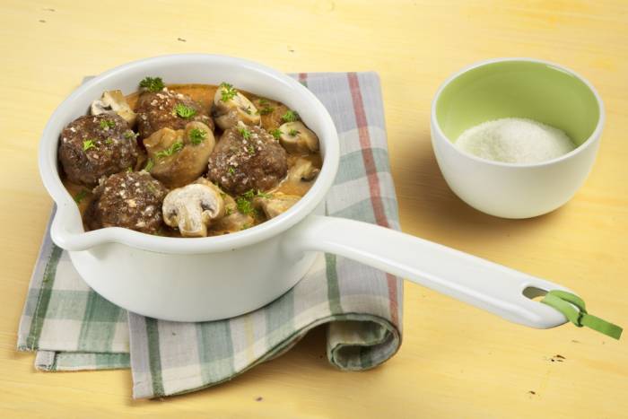 Albóndigas con salsa de champiñones