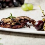 Pato a las uvas y mostaza
