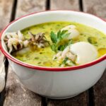 Sopa de sepia al vino blanco