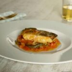 Bacalao con pimiento y tomate