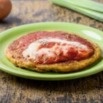 Tortilla con salsa de tomate