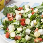 Ensalada de achichoria con queso de cabra