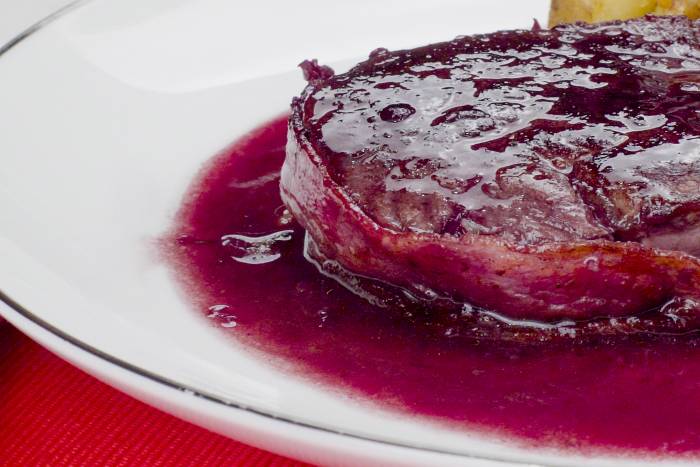 Carne al vino