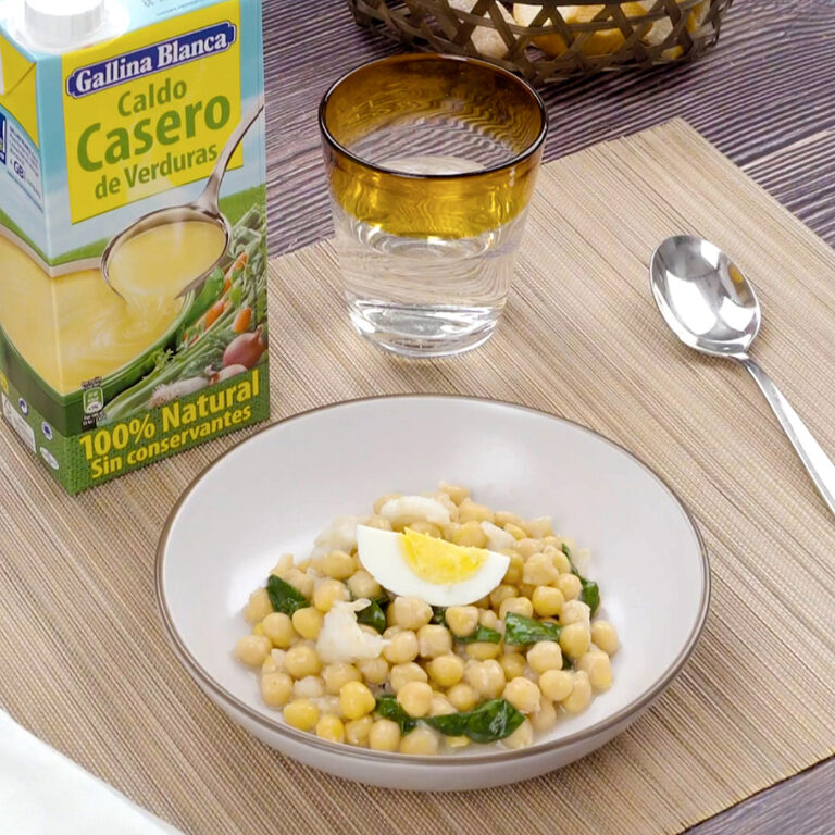 Garbanzos con acelgas y bacalao