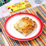 Hojaldre relleno de verduras y pollo