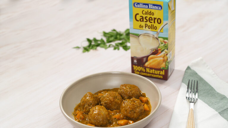 Albóndigas en salsa