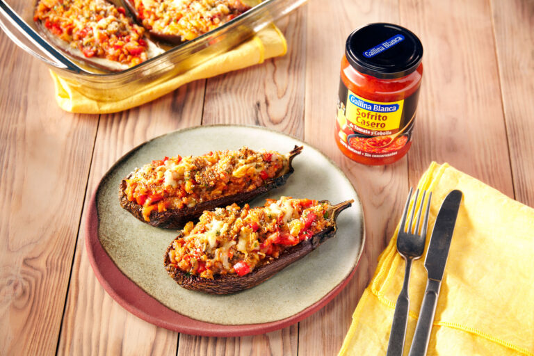 Berenjenas rellenas de carne y verduras