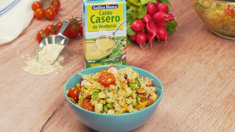 Ensalada de quinoa y garbanzos