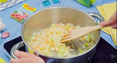 Preparar el relleno de gamba