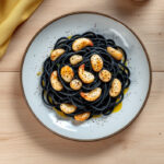 Pasta a la tinta con sepia